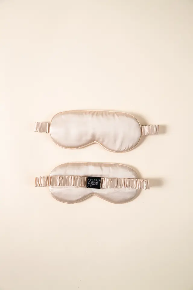 Silk Eyemask, photo 3 of 7