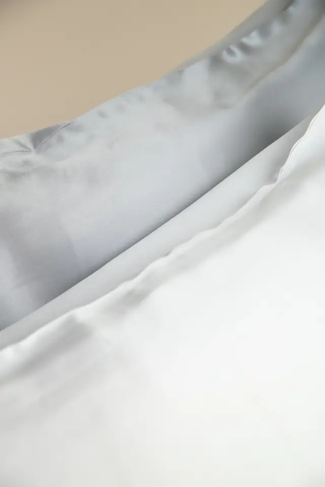 Silk Pillowcase, photo 4 of 7